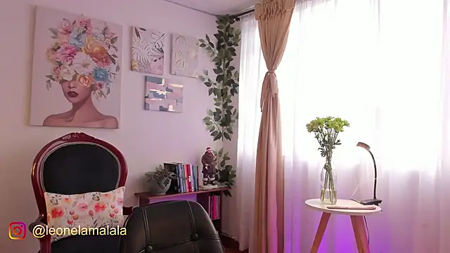 cuddlingbunny online show from 11.12.25