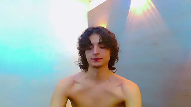 Sr BonnyEthan online show from 10.20.25