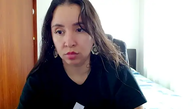 emely sexx20 online show from 09.08.25