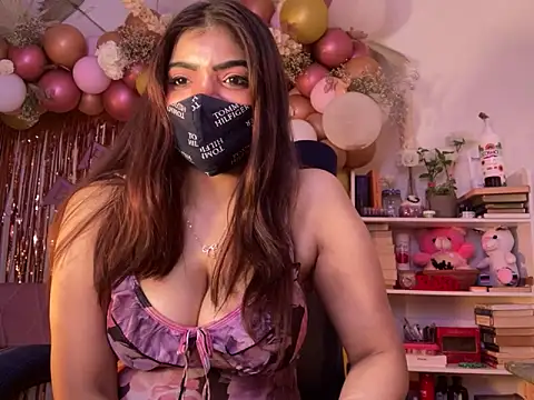 Snapshot of Fantastic_ruby chatting on 02.04.26 Fantastic ruby online show from 02.04.26