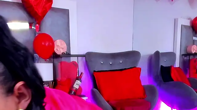 Evangeline Taylorr online show from 02.19.25