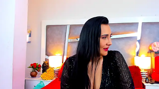 Evangeline Taylorr online show from 03.06.25