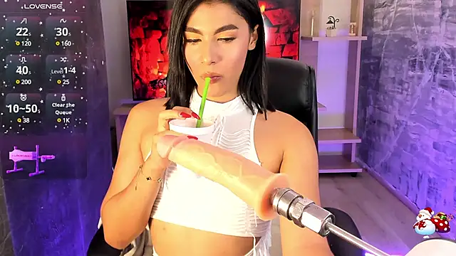 IsabelleFoxx  online show from 01.24.25