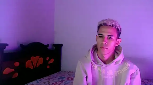 isaaclatino online show from 03.03.25