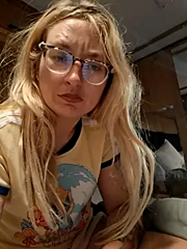xWhoreAbleX Pika online show from 06.05.26