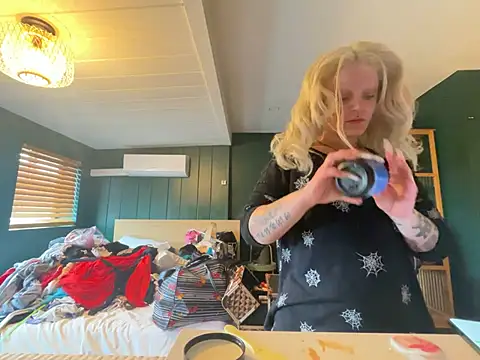 tatted-bitty online show from 02.13.25