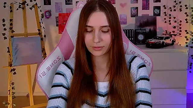 AliceCharmy online show from 02.12.25