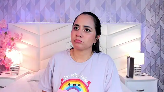 Brenda Garcia online show from 03.04.25