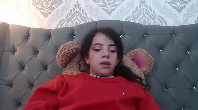 EmmaCowperr online show from 03.04.25