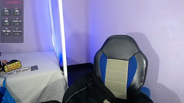 Snapshot of kendra__mamba chatting on 09.20.25 kendra mamba online show from 09.20.25