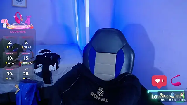 Snapshot of kendra__mamba chatting on 09.24.25 kendra mamba online show from 09.24.25