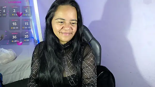 Snapshot of kendra__mamba chatting on 09.30.25 kendra mamba online show from 09.30.25