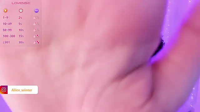 Alice winter  online show from 03.20.25