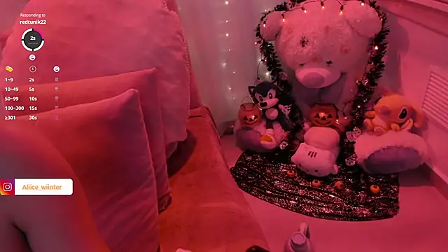 Alice winter  online show from 10.17.25