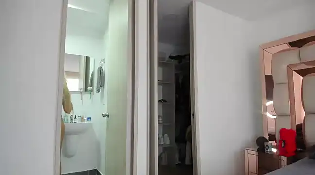 candy-sam28 online show from 12.24.24