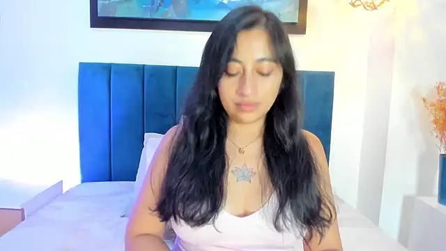 LisaHadwin online show from 03.22.25