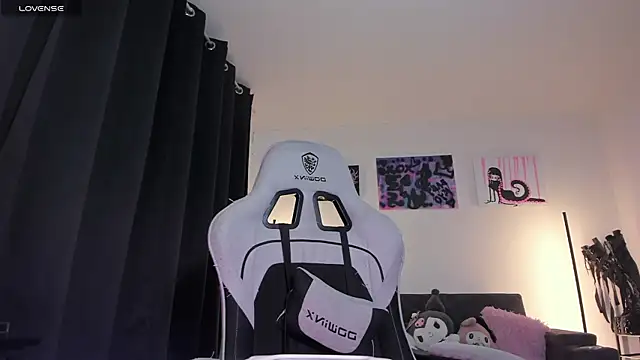 satanbabee online show from 04.03.26