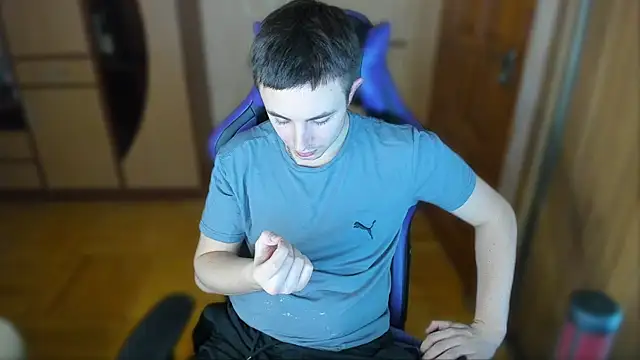 Snapshot of bigmark033 chatting on 03.04.25 bigmark033 online show from 03.04.25