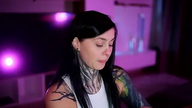 Snapshot of AcidPie chatting on 09.30.25 AcidPie online show from 09.30.25