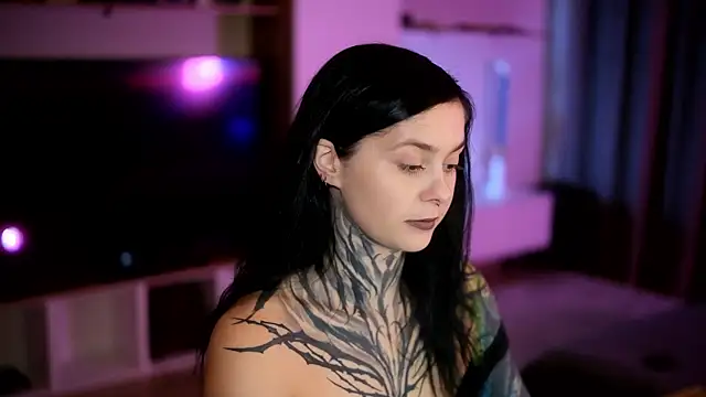 Snapshot of AcidPie chatting on 10.17.25 AcidPie online show from 10.17.25