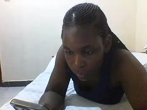 Snapshot of princess-cutie12 chatting on 02.09.26 princess-cutie12 online show from 02.09.26