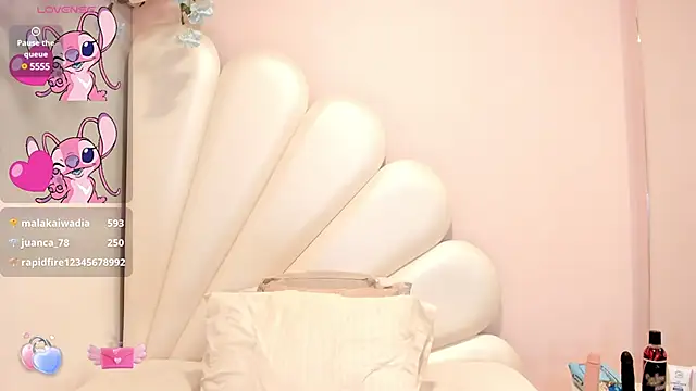 Snapshot of Vicky_Freedom chatting on 12.27.24 Vicky Freedom online show from 12.27.24