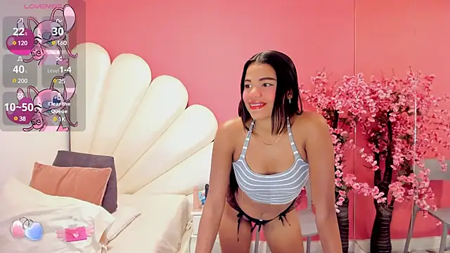 Snapshot of Vicky_Freedom chatting on 01.29.25 Vicky Freedom online show from 01.29.25