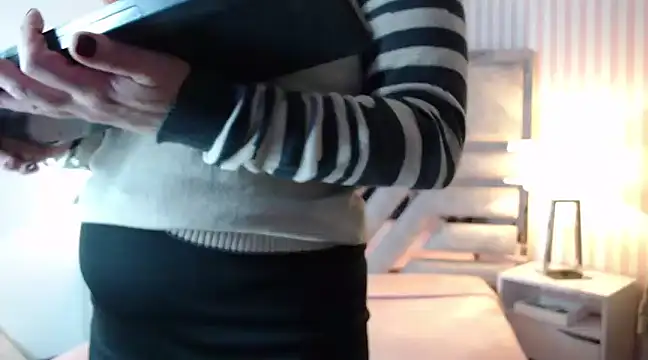 ViioletaMora online show from 03.06.25