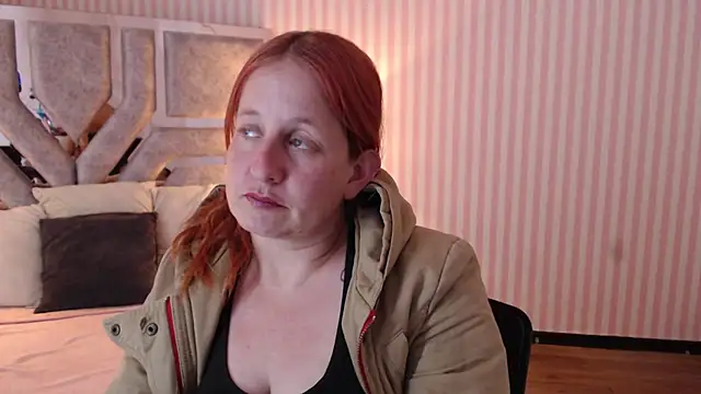 ViioletaMora online show from 03.18.25