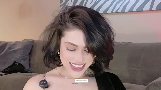 Hannah Borbon online show from 01.12.26