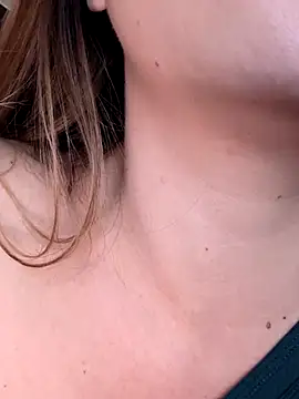 maliciaworld online show from 09.10.25