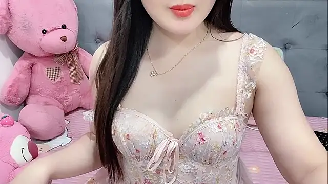 Funikio online show from 10.15.25