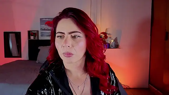 Snapshot of Dulce_charlottee chatting on 04.07.26 Dulce charlottee online show from 04.07.26