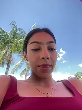 Snapshot of Ema_azel chatting on 01.07.25 Ema azel online show from 01.07.25