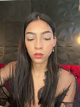 Snapshot of Ema_azel chatting on 02.05.25 Ema azel online show from 02.05.25