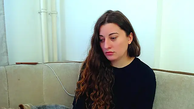 Helen Adams  online show from 02.05.25