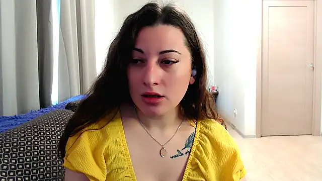 Helen Adams  online show from 05.11.26