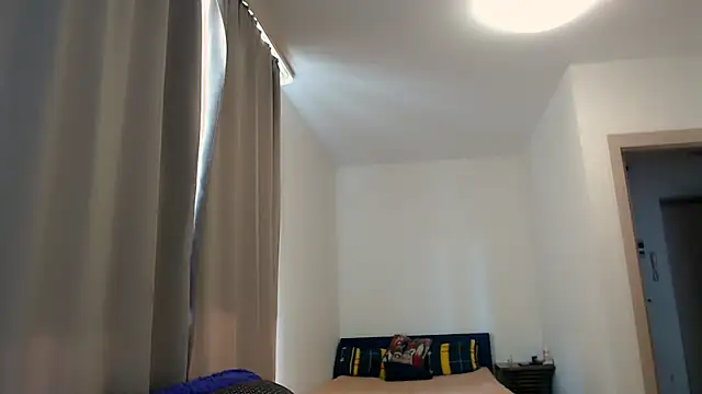 Helen Adams  online show from 05.27.26