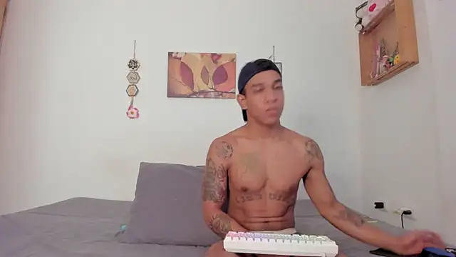 its me miley online show from 04.17.26