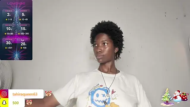 Snapshot of Tahira_21_ chatting on 12.18.24 Tahira 21 online show from 12.18.24