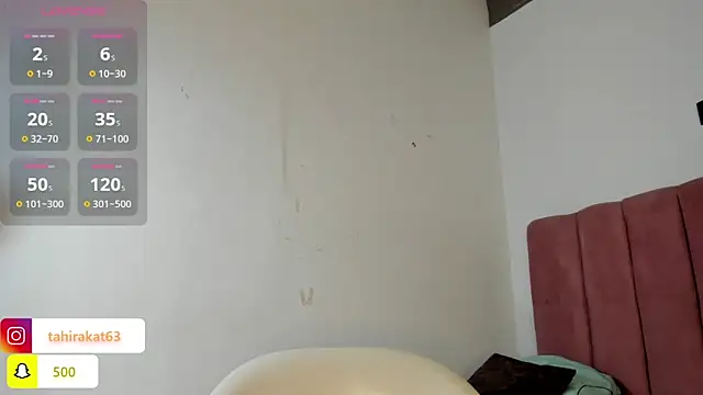 Snapshot of Tahira_21_ chatting on 05.20.26 Tahira 21 online show from 05.20.26