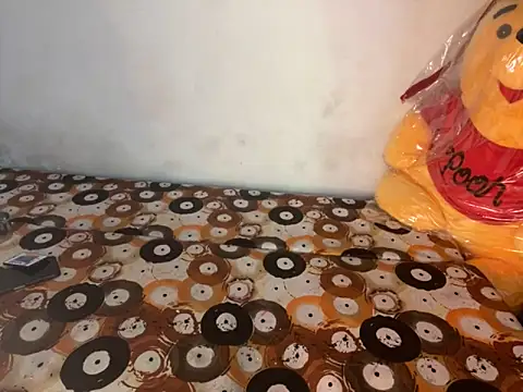 shuhana  online show from 09.27.25