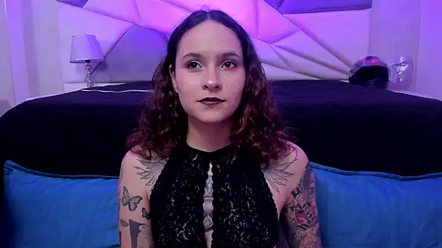 AnnyThompson  online show from 02.13.25