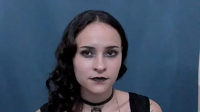 AnnyThompson  online show from 04.14.26