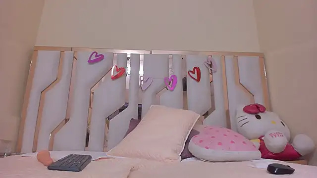 TifanyChill online show from 02.23.25