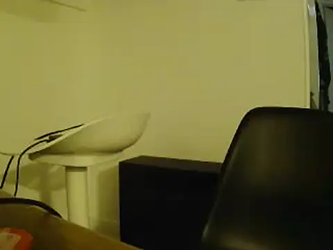 Snapshot of L0cKyseven77 chatting on 01.31.25 L0cKyseven77 online show from 01.31.25