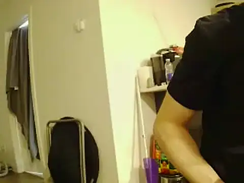 Snapshot of L0cKyseven77 chatting on 03.09.25 L0cKyseven77 online show from 03.09.25