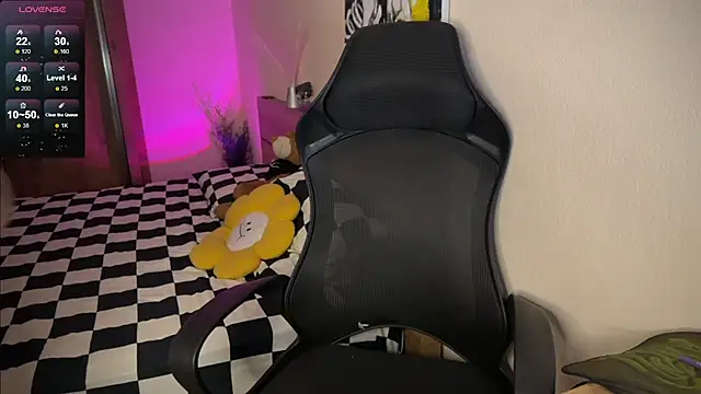 BabeRainbow online show from 12.26.24