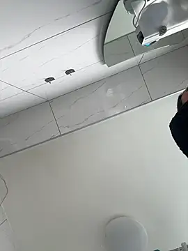 BabeRainbow online show from 02.23.25