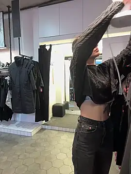 BabeRainbow online show from 02.23.25